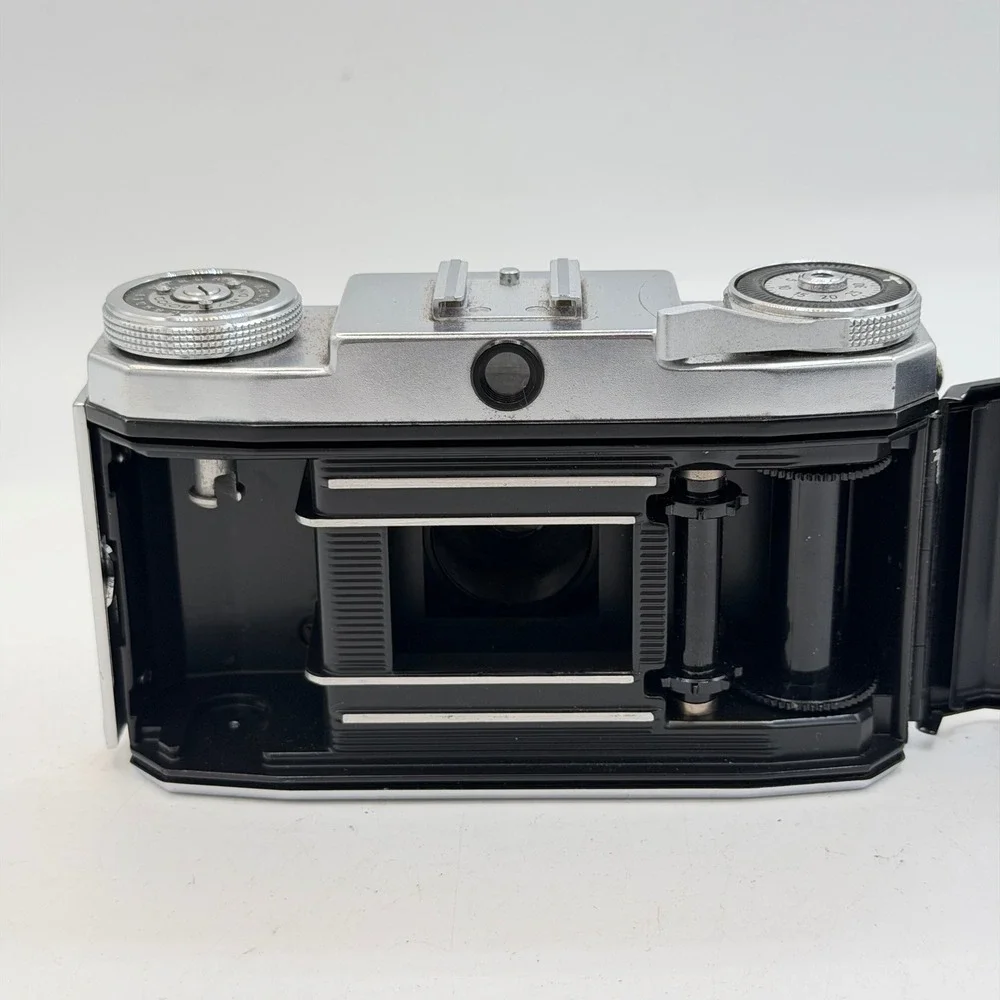 Zeiss Ikon wind lever